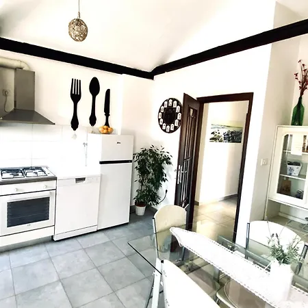 Luna Maris Apartman Zára