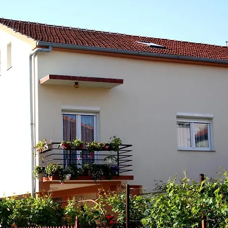 Luna Maris Apartman Zára